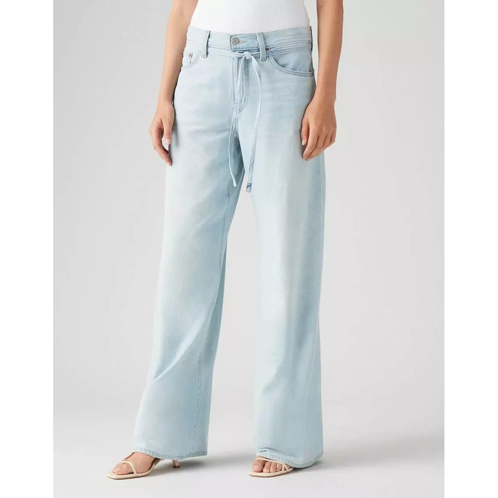 Levis Premium XL Straight Denim Jeans Womens 27x33 Light Wash A87010008